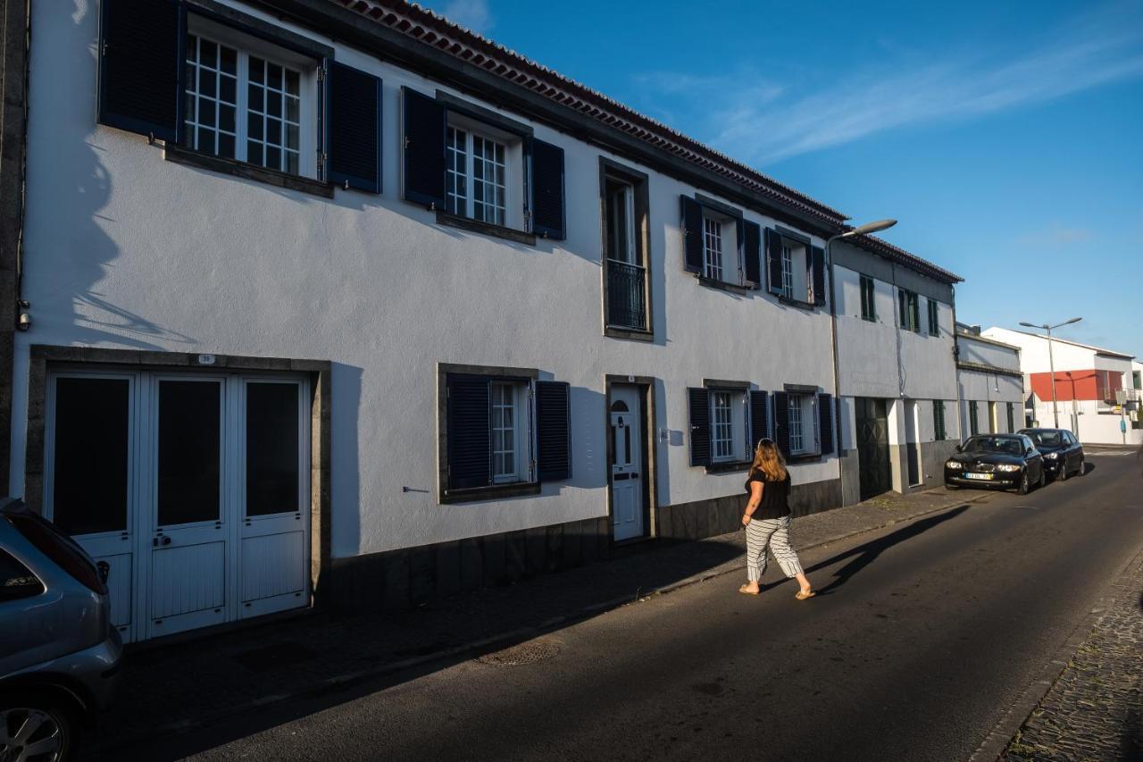 Casa Dos Guerra - Studio Apartments Ponta Delgada Buitenkant foto